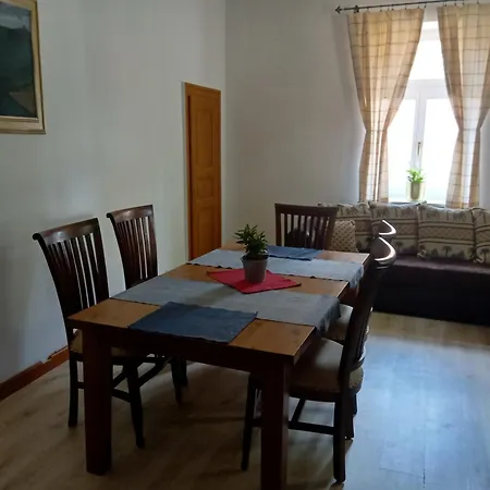 Historic Apartment *