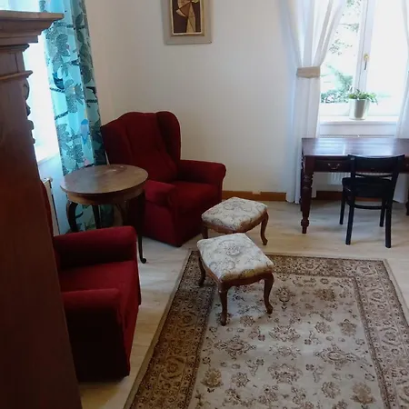 Historic Apartment *